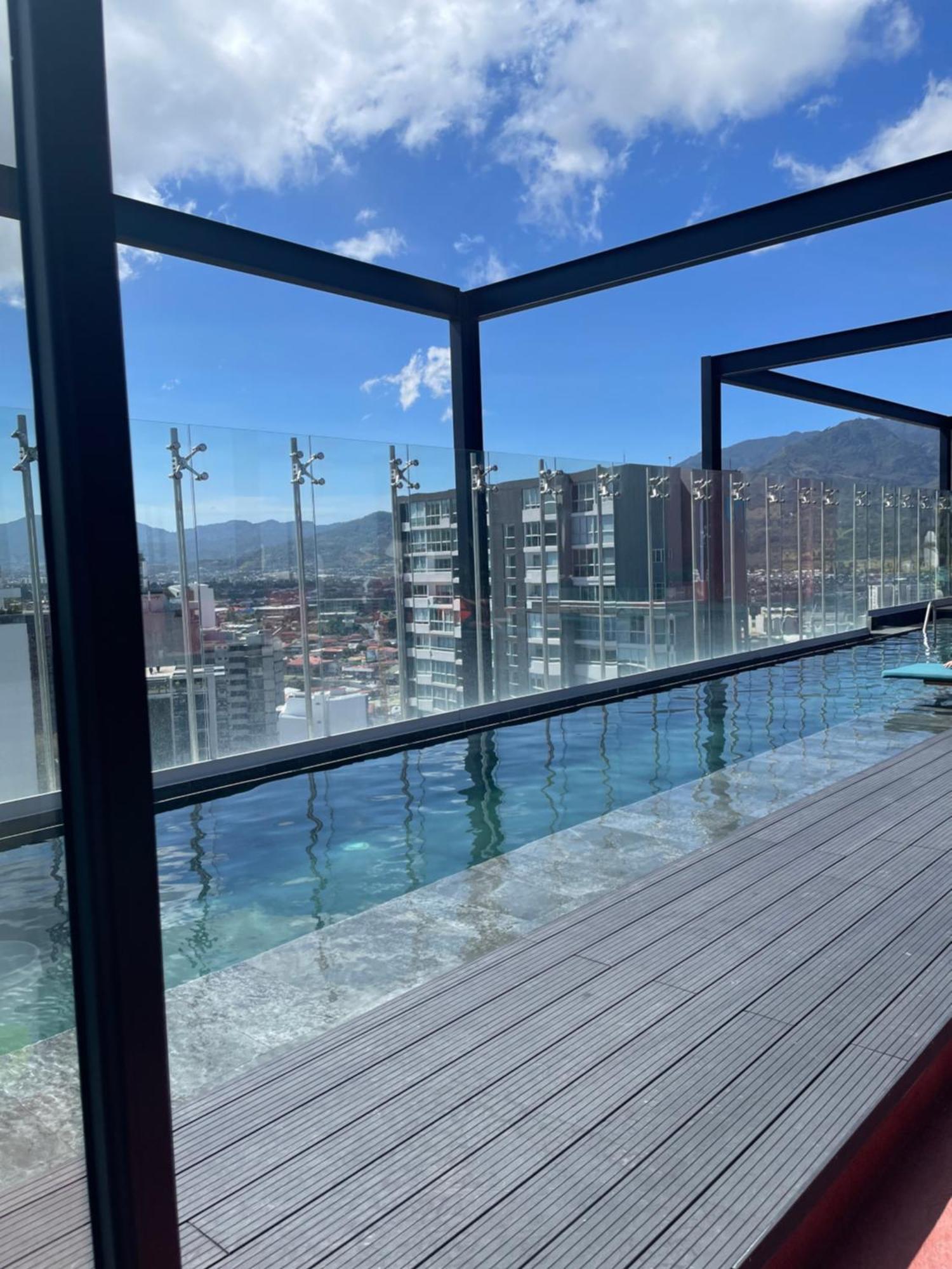 Skygarden Nunciatura Luxury Apartment #705 산호세 외부 사진